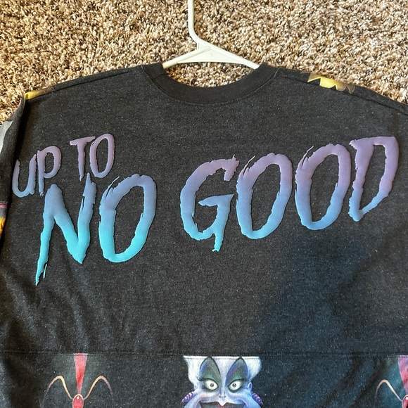 Disney Black Villains Graphic spirit jersey up to no good XS - Picture 4 of 6